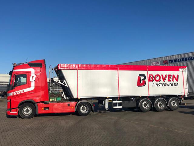 Nieuwe D-TEC kipper afgeleverd